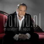 28-04-2004 Carlo Boszhard at Ahoy  in Rotterdam, by order of Stage-entertainment on behalf of Musicals in Ahoy. April 28, 2004.

[keywords]Posed, Half Length, Dinner Jacket[/keywords]